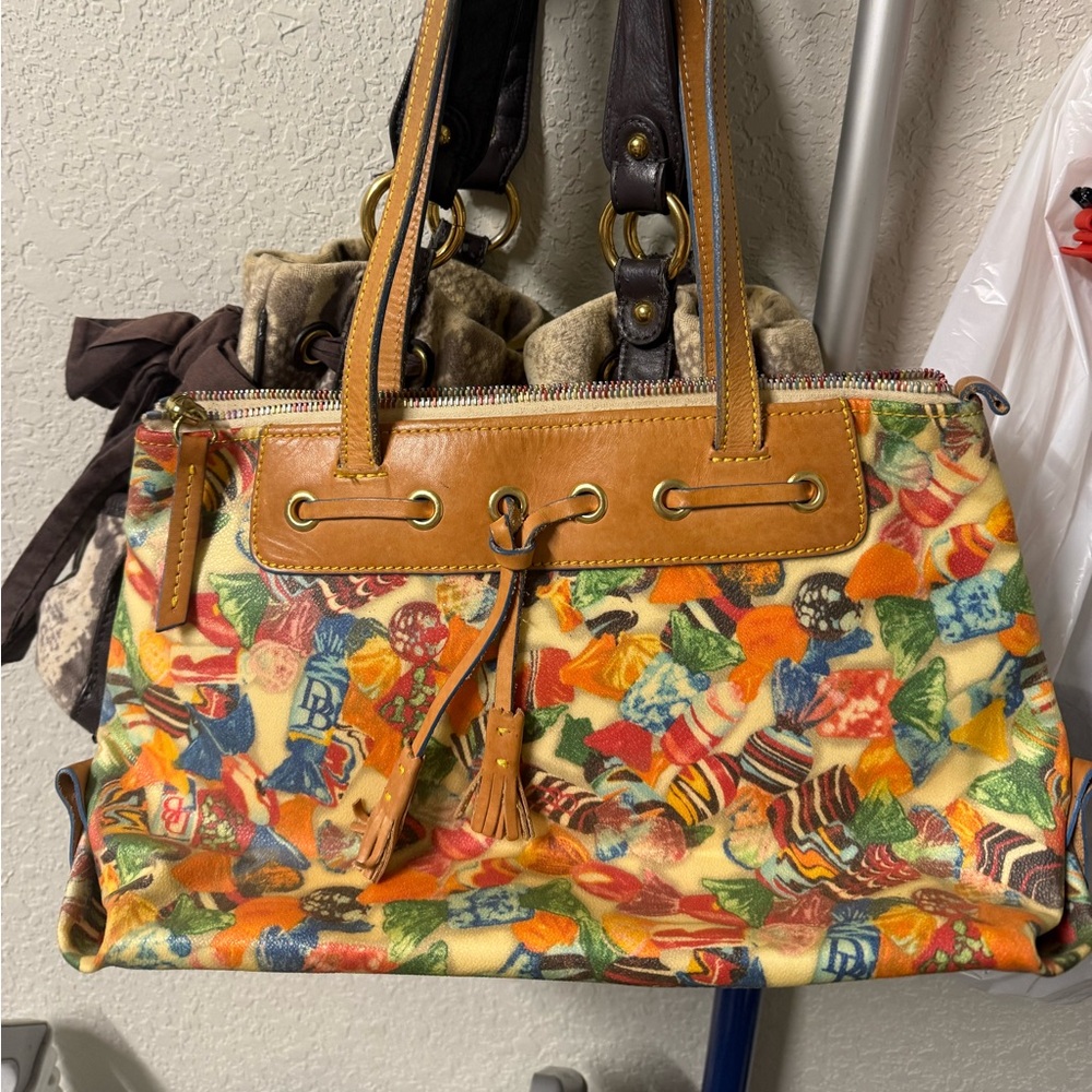 Vintage Dooney & Bourke candy print tote